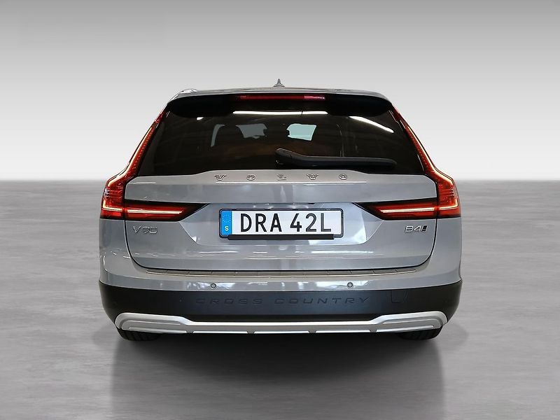 Volvo V90 CC B4 AWD Plus NezTo Taž Paměť - fotka 4 z 15