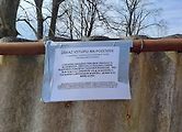Nad rybníkem Novas na pomezí Slaného a Studeněvsi postaví nový dálniční most vedle stávajícího. Zemní práce jsou v plném proudu.