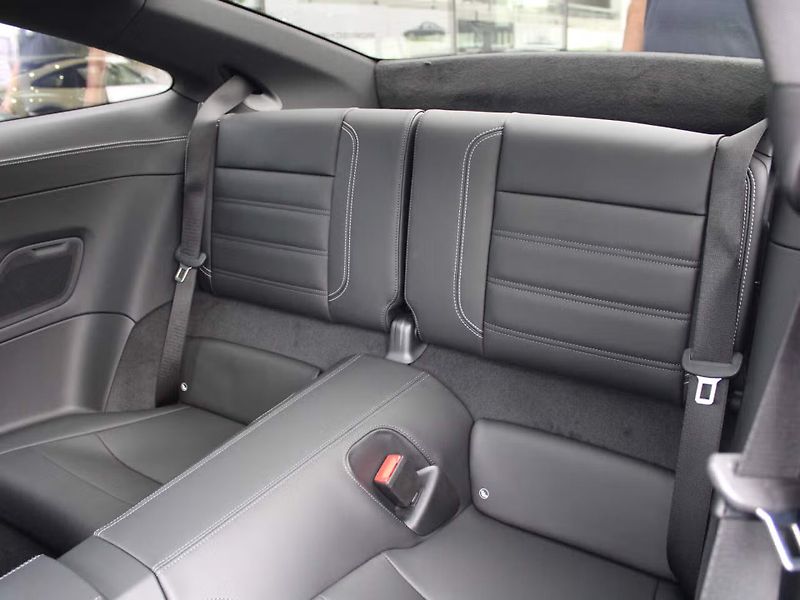 Porsche 911 (2026) Carrera 4S Lift InnoDrive BOSE - fotka 26 z 30