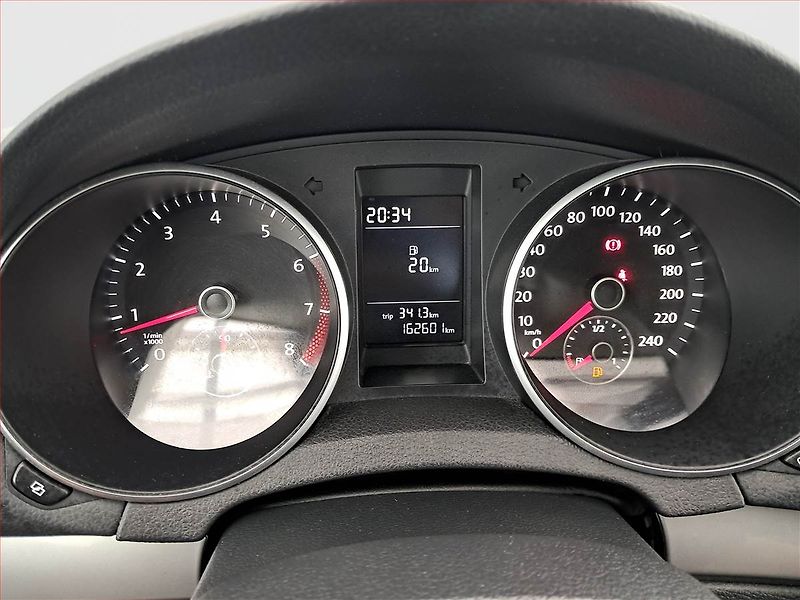 Volkswagen Golf (2010) 1.2 TSI, Park. senzory - fotka 11 z 16