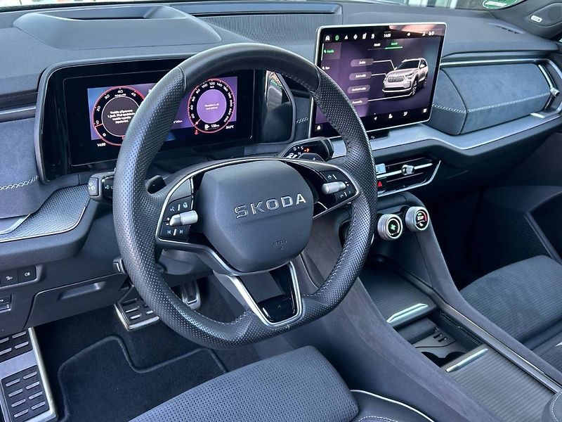 Škoda Kodiaq (2025) 2.0 TDI 7DSG 4x4 Sportline - fotka 18 z 35