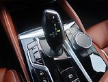 BMW Řada 5 (2021) Luxury Line 530e xDrive - náhled 13