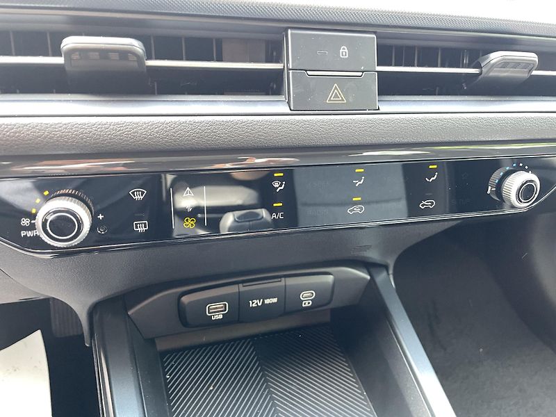 Kia XCeed (2026) 1,0T-GDi   COMFORT 2027 - fotka 14 z 22