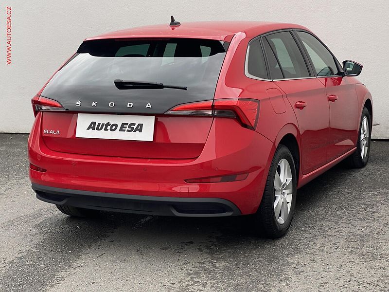 Škoda Scala (2023) 1.5 TSi, ČR, Style, LED - fotka 4 z 17