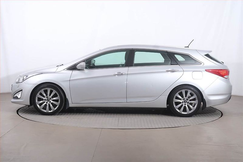 Hyundai i40 (2012) 1.7 CRDi, Serv.kniha, Navi - fotka 3 z 24