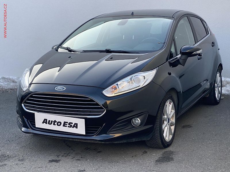 Ford Fiesta (2017) 1.5 TDCi, Titanium, navi - fotka 3 z 18