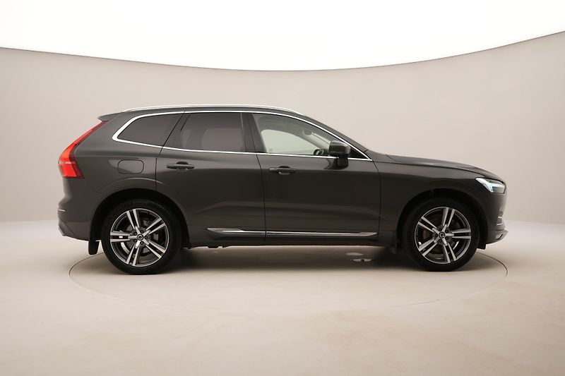 Volvo XC60 B4 AWD INSCRIPTION AUT  - fotka 14 z 50