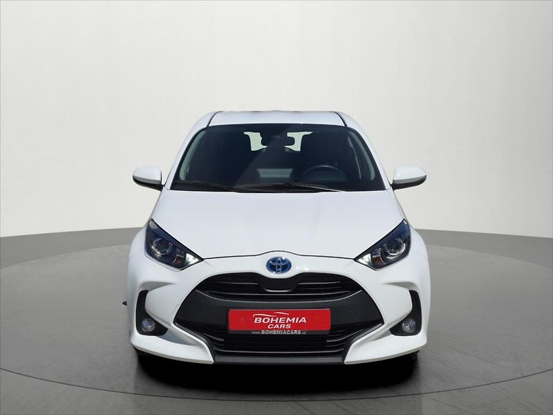 Toyota Yaris 1,5 TNGA HEV 92-1 CVT ČR - fotka 2 z 23