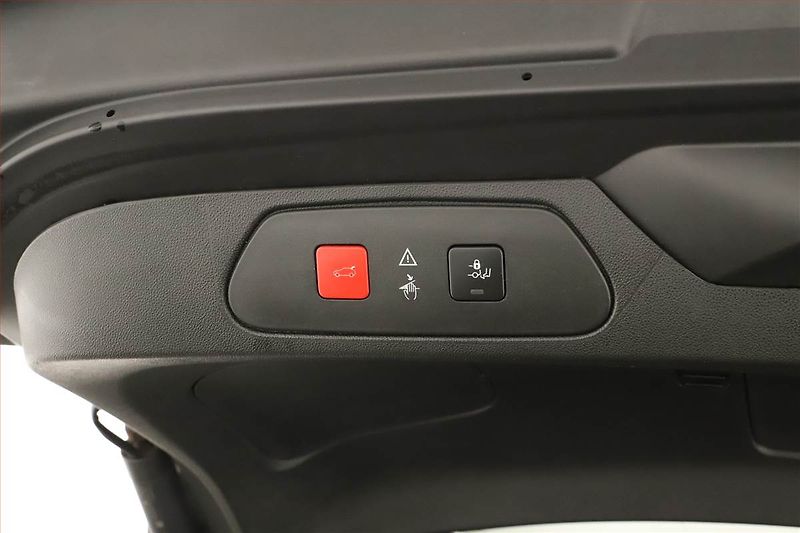 Opel Grandland X (2018) 1.2 Turbo, Automat, Serv.kniha - fotka 19 z 19
