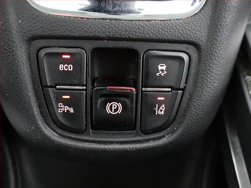Opel Zafira (2015) 1.6 CDTI, Serv.kniha, Tempomat - fotka 18 z 18