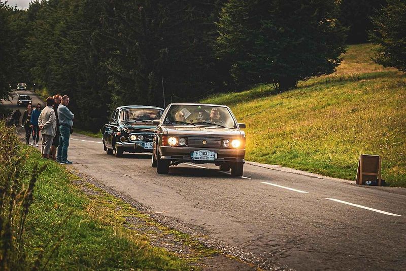 V sobotu 3. září se uskutečnilo v Kopřivnici mezinárodní Tatra Veterán Rallye Beskydy na počest Monsieur Dakar Karla Lopraise.