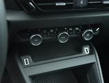 Citroën C4 X (2023) Feel Pack 1.2 PureTech - náhled 16