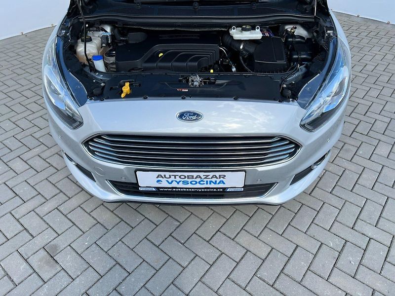 Ford S-MAX (2018) Titanium! 2.0TDCi 132kW! LED! - fotka 11 z 40
