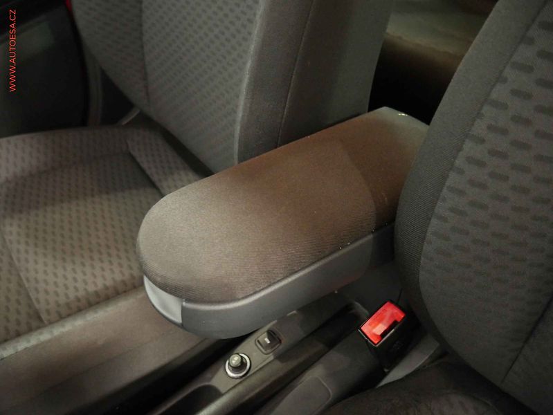 Škoda Fabia (2012) 1.4i, 1.maj,ČR, servis.kniha - fotka 15 z 16