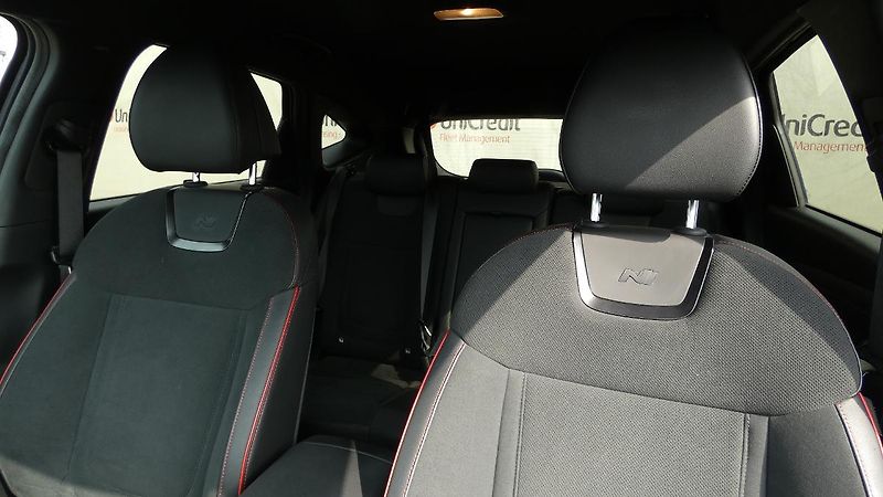 Hyundai Tucson 1.6 T-GDI N Line - fotka 7 z 22