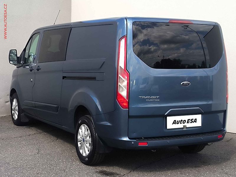 Ford Transit Custom (2021) 2.0TDCi L2  5míst, Limited - fotka 6 z 21