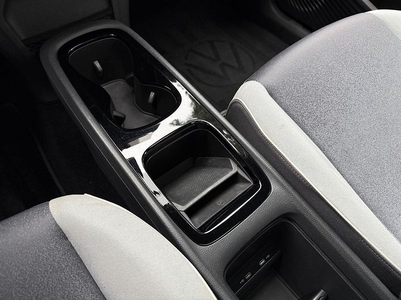 Volkswagen ID.3 PRO 150 kW Matrix REZERVACE - fotka 27 z 37