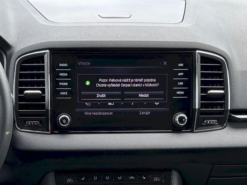 Škoda Karoq (2023) 1.5 TSI 110 kW DSG - fotka 13 z 33