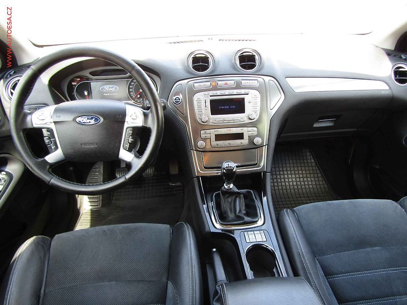 Ford Mondeo (2010) 2.2 TDCi, servis.kniha - fotka 8 z 19