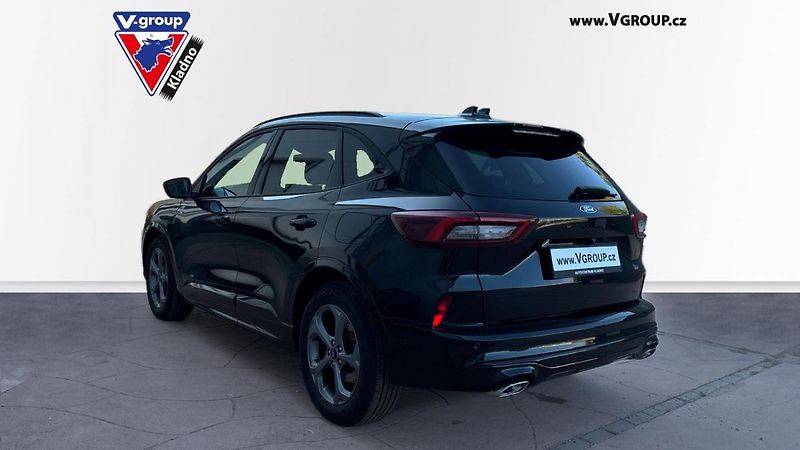 Ford Kuga (2024) ST-Line X 1.5 110kW, Winter - fotka 3 z 30