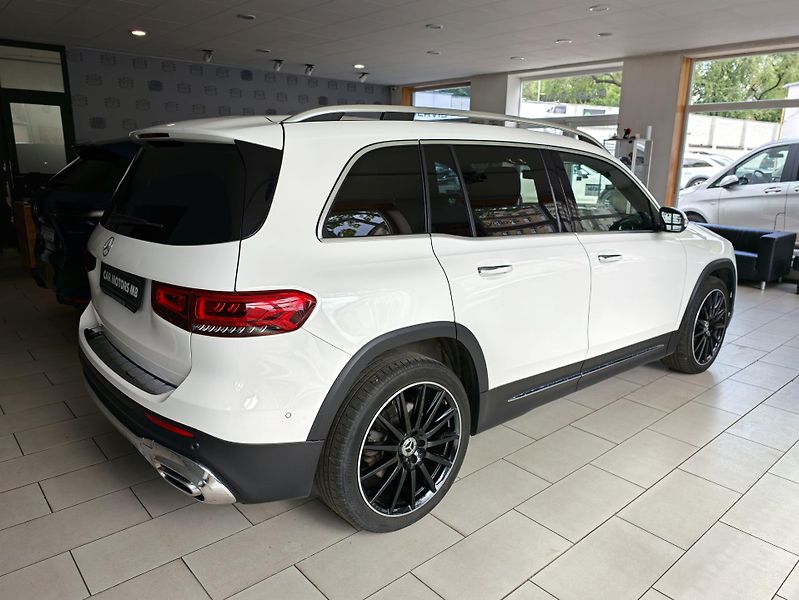 Mercedes-Benz GLB 200d 4M AMG 7míst - fotka 4 z 48