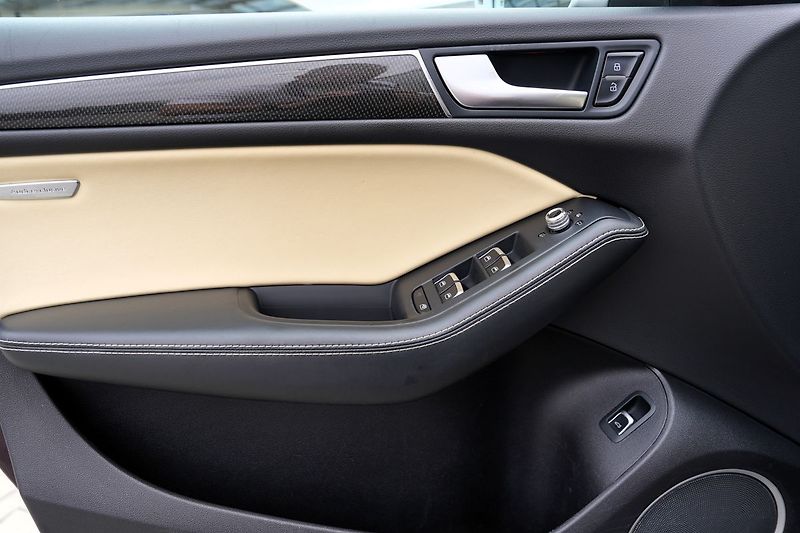 Audi SQ5 3.0 TDI Quattro/kůže/DSG/B&O - fotka 17 z 45