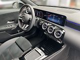 Mercedes-Benz Třídy A A-Třída 200 d AMG Night - náhled 19