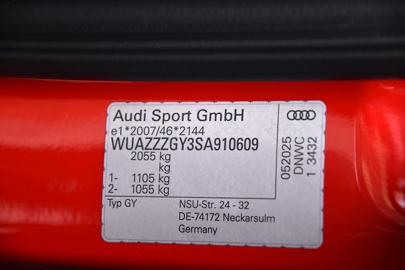 Audi RS 3 2.5 TFSi 294 kW /// REZERVACE  - fotka 51 z 51