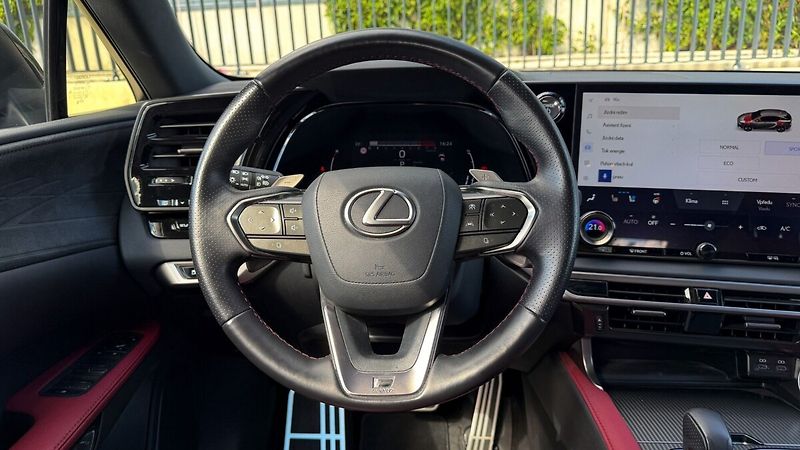 Lexus RX 500h 500H 2,4 HEV F SPORT - fotka 30 z 35
