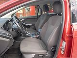 Ford Focus (2012) 1.6i 16V 110KW – VÝBAVA! - náhled 14