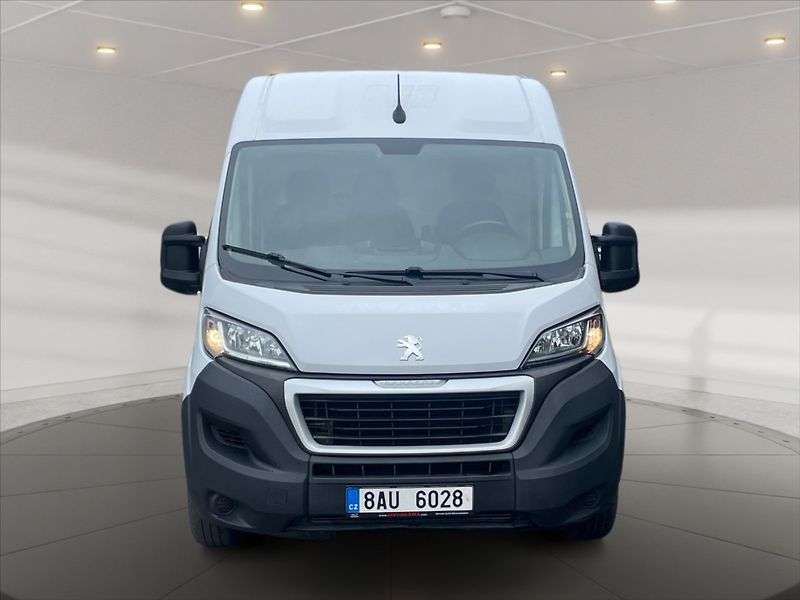 Peugeot Boxer 2,2 BHDi L2H2 Act. - fotka 2 z 11