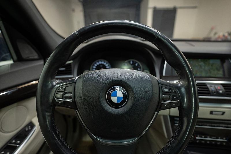 BMW Ostatní 535d xDrive GT Modern Line - fotka 10 z 35