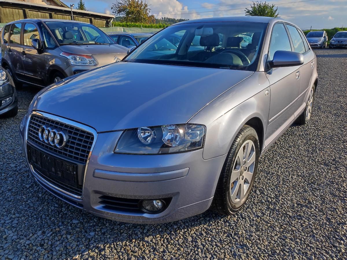 Audi A3 1.6 FSI Klima, ESP