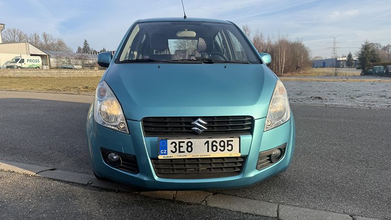 Suzuki Splash (2010) 1.0 94 TIS KM KLIMA PŮVOD ČR - fotka 3 z 22