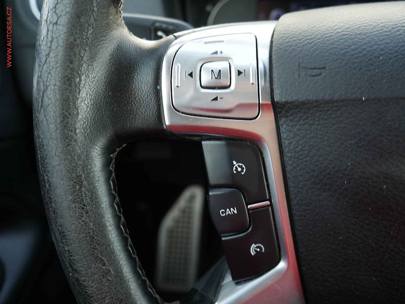 Ford Mondeo (2010) 2.0TDCi - fotka 14 z 21