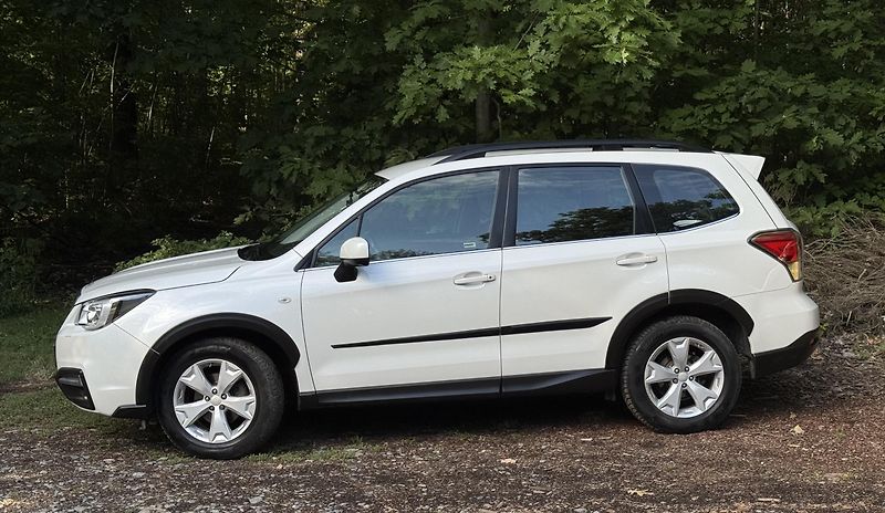 Subaru Forester (2017) Prodám Subaru Forester, 2,0 l  - fotka 11 z 18