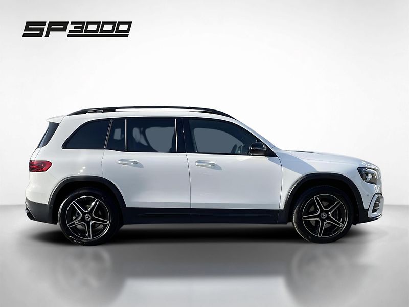 Mercedes-Benz GLB 200d 4Matic - fotka 6 z 32