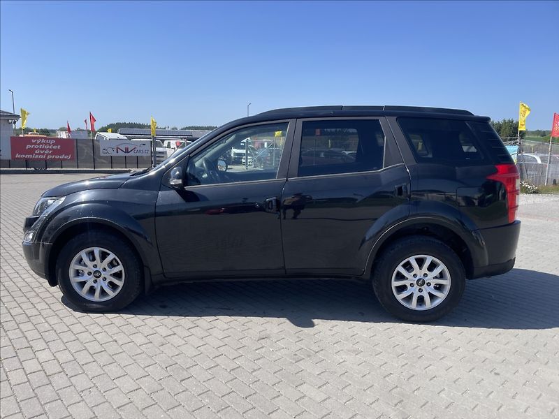 Mahindra  XUV500 2,2 D 103kw 7míst FWD Euro6 be - fotka 34 z 38