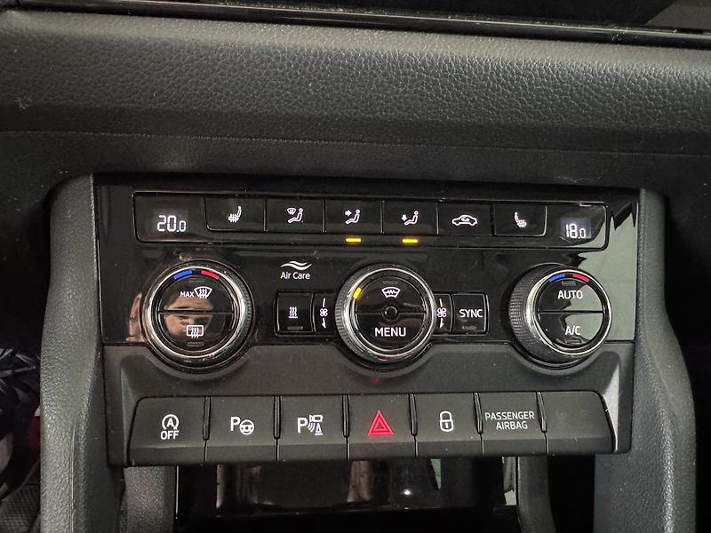 Škoda Kodiaq (2018) 2,0TSi DSG 4x4 SCOUT 7.MÍST  - fotka 25 z 33