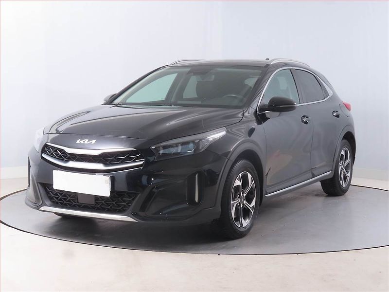 Kia XCeed (2024) Exclusive 1.5 T-GDI - fotka 2 z 14