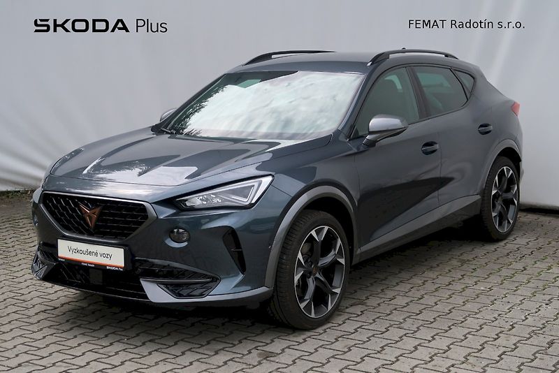 Cupra Formentor (2024) 2.0 TSI 140 kW 4x4 DSG - fotka 1 z 28