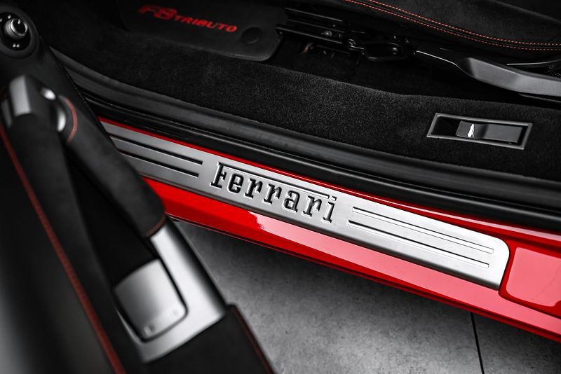 Ferrari Ostatní CZ*Karbon*TOP - fotka 20 z 32