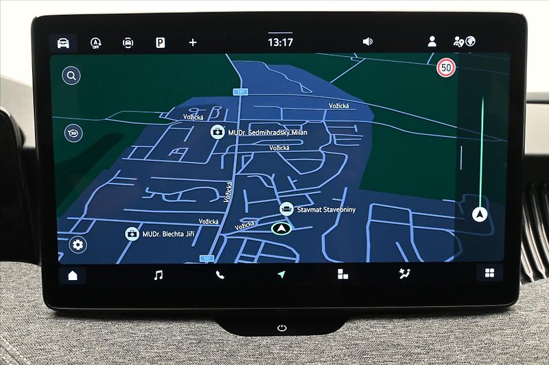 Škoda Superb 1,5 TSI 110kW DSG Selection Zá - fotka 20 z 33
