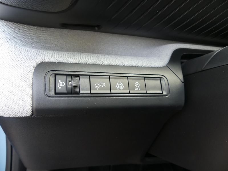 Citroën C3 Aircross (2026) PLUS Turbo 100k Manual 7 míst - fotka 21 z 23