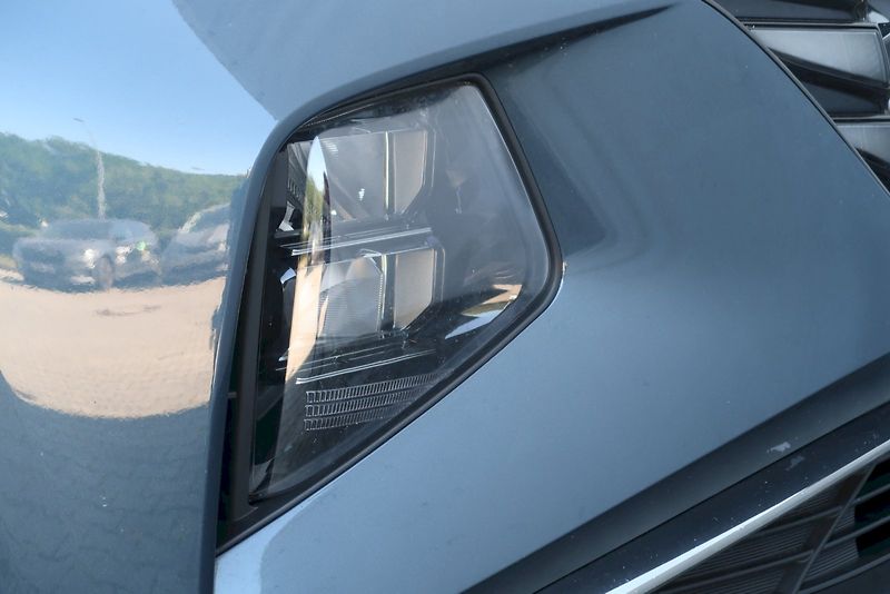 Hyundai Tucson (2022) 1,6 CRDi 100 kW 4x4 AUTOMAT - fotka 13 z 27