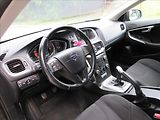 Volvo V40 1,6 D D2, 84Kw, Klima, park.sy - náhled 12