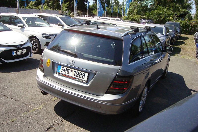 Mercedes-Benz Třídy C (2008) 220CDi,AUT,ČR,Servisní kniha - fotka 7 z 65