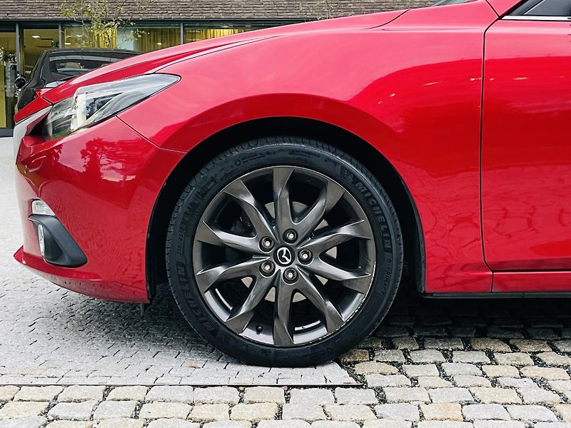 Mazda 3 2.0i MANUÁL SENZORY HEADUP LED - fotka 43 z 43
