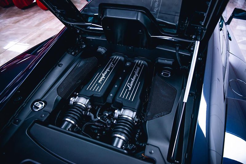 Lamborghini Gallardo LP 560-4 1.Maj.Originál10500KM - fotka 23 z 55