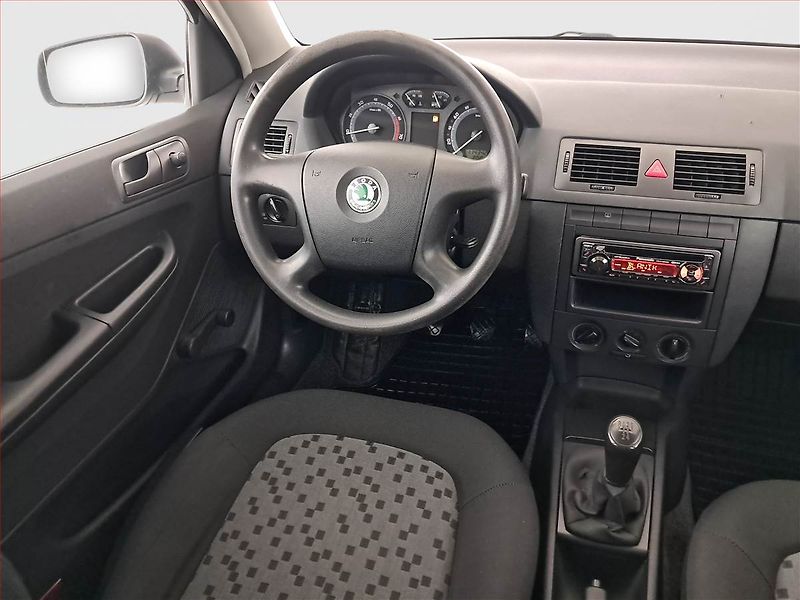 Škoda Fabia (2006) 1.2, Serv.kniha, po STK - fotka 7 z 13